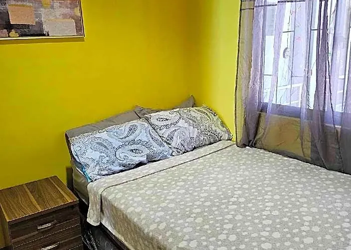 Hotel Flora's 2*